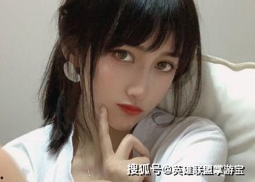 lol战队女吃瓜,揭秘电竞圈幕后风云